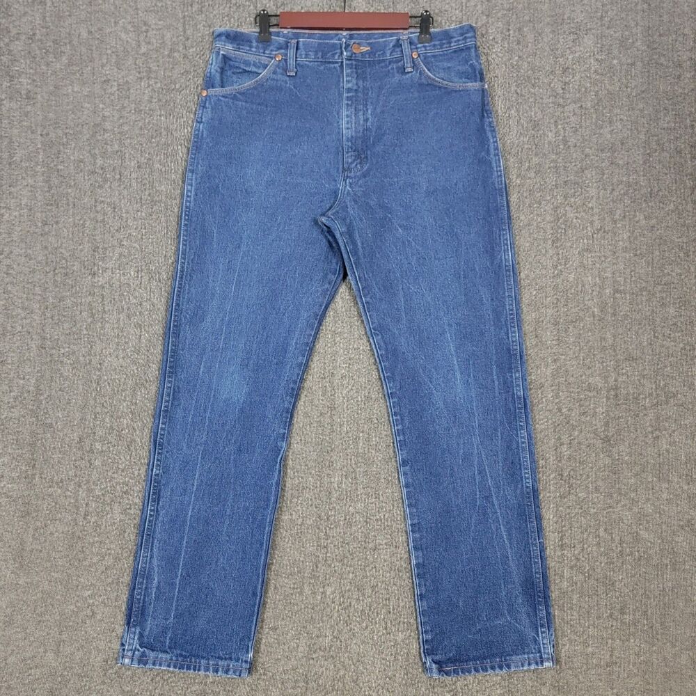 Wrangler Jeans Mens 35x31* Blue Medium Wash Denim Cowboy Cut Original Fit 13MWZ
